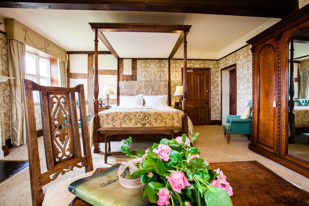 Soulton Hall Wem Luaran gambar